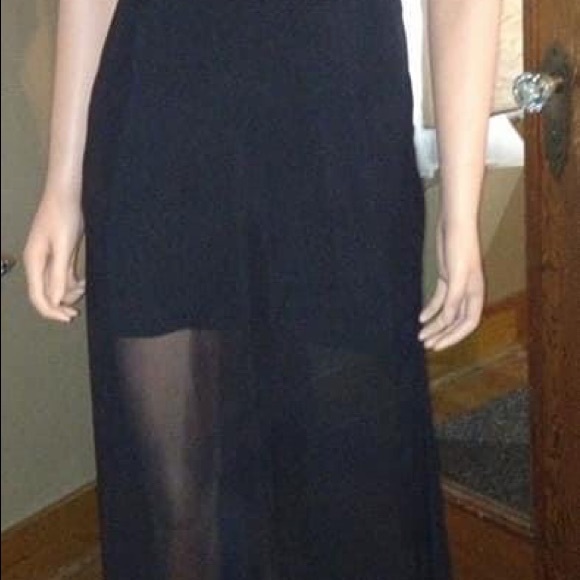 Price reduced..Authentic Tadashi size Medium - Picture 6 of 6